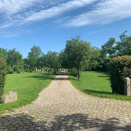 Bremsmaj Farm بيت ضيافة Kværs